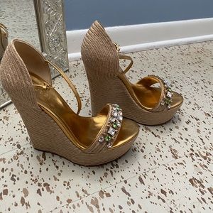 Gucci Carolina Crystal Embellished 37.5